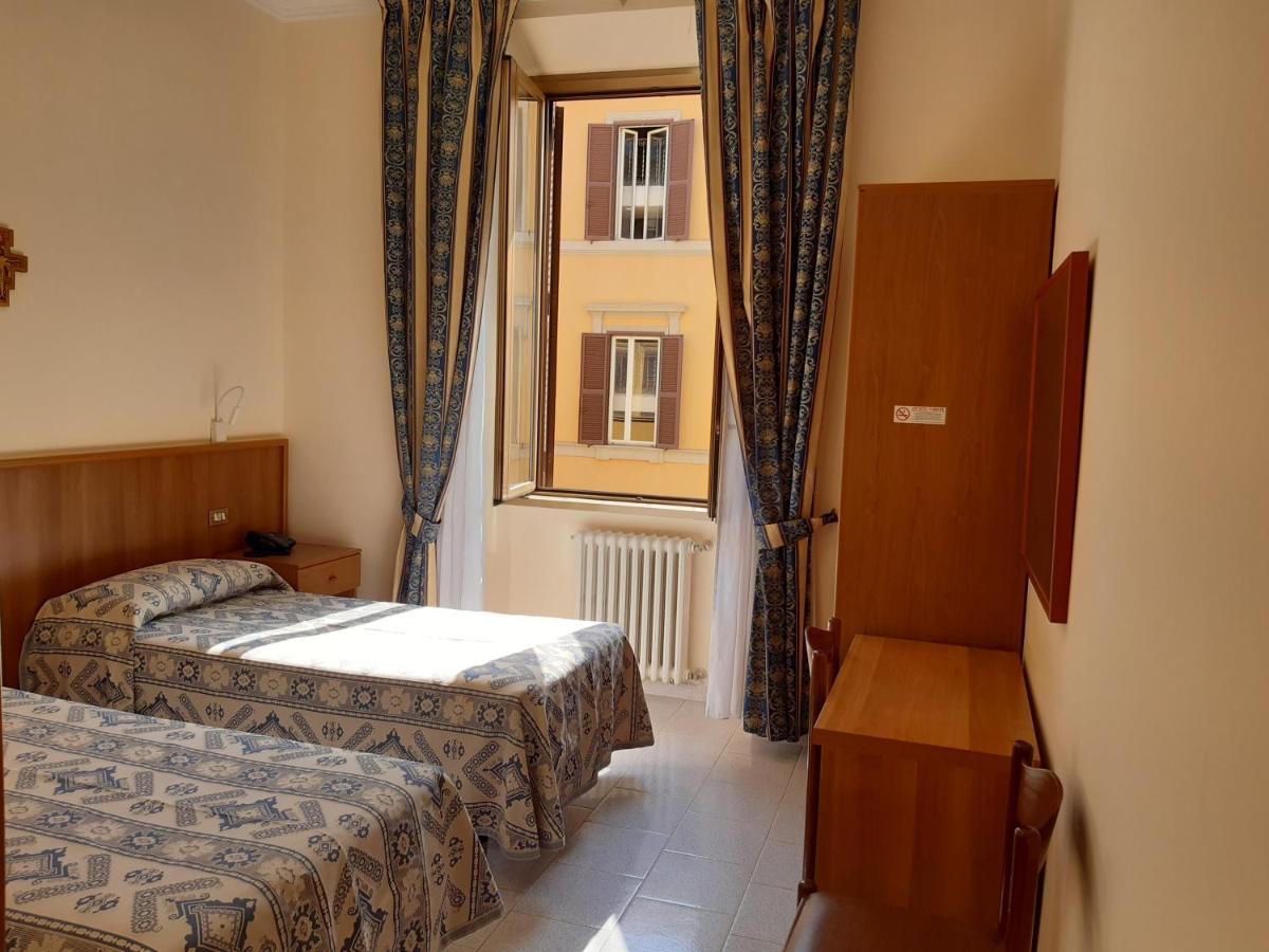 Bed and Breakfast Suore Concezioniste Missionarie - Carmen Salles Roma Экстерьер фото