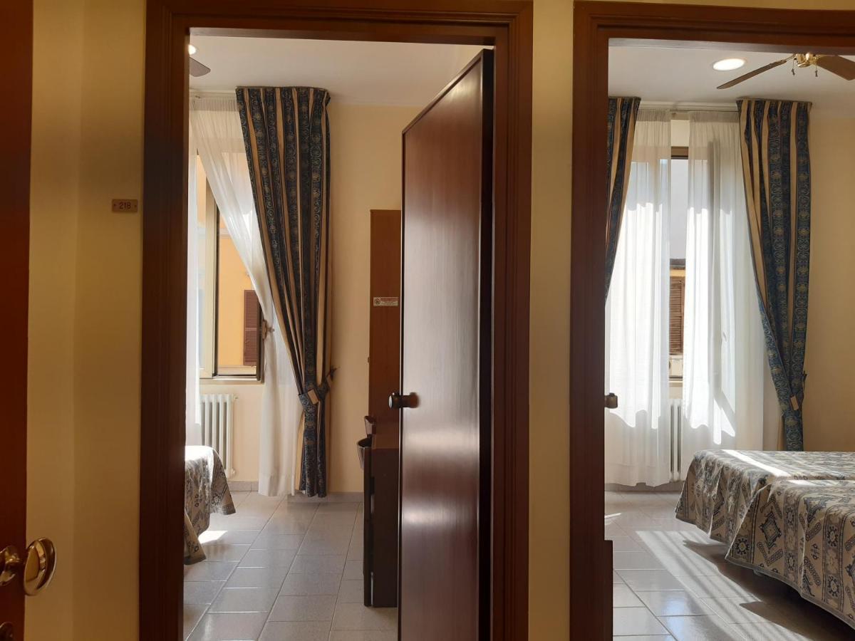 Bed and Breakfast Suore Concezioniste Missionarie - Carmen Salles Roma Экстерьер фото
