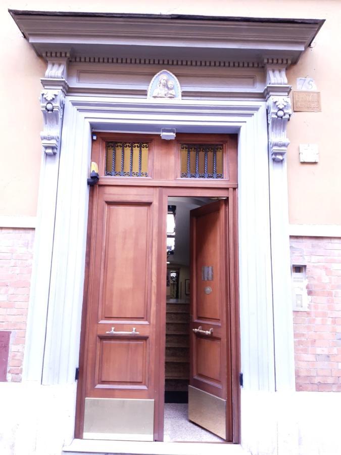 Bed and Breakfast Suore Concezioniste Missionarie - Carmen Salles Roma Экстерьер фото